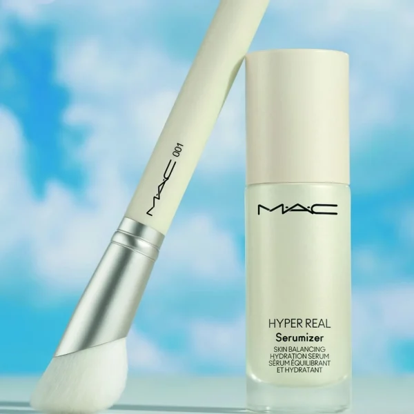 Maskerpenselen>MAC Hyper Real Skincare Serum + Moisturizer-Borstel